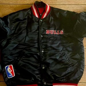 VINTAGE BULLS PUFFY LETTERMAN JACKET